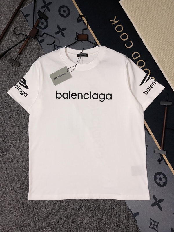 ブランドTシャツ正面デザイン